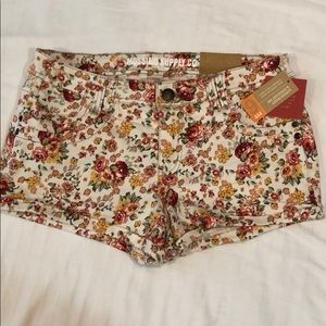 Mission floral printed shorts